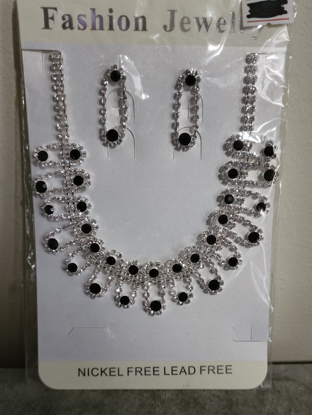 Fashion Jewelry Silver-Tone Necklace and Earrings with Black Stones